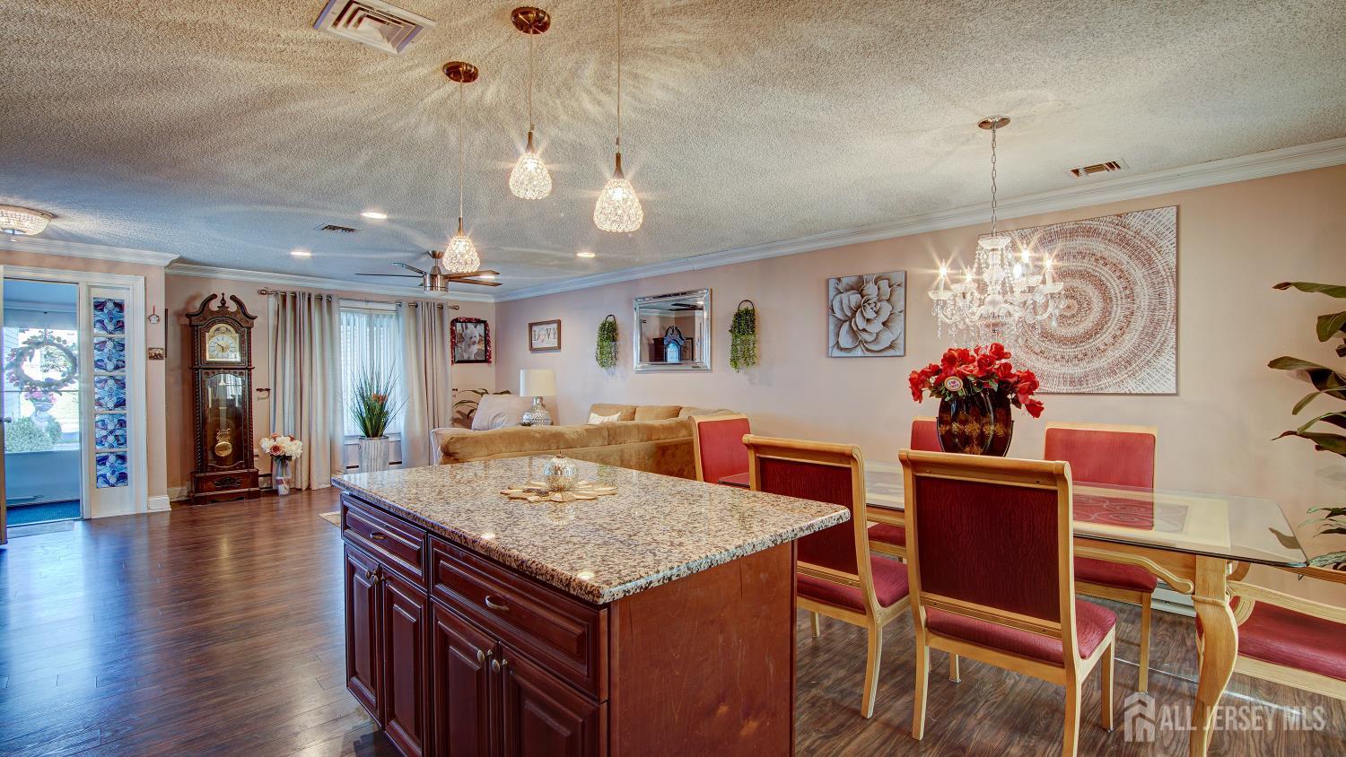 84-B Chatham Drive Monroe NJ 08831