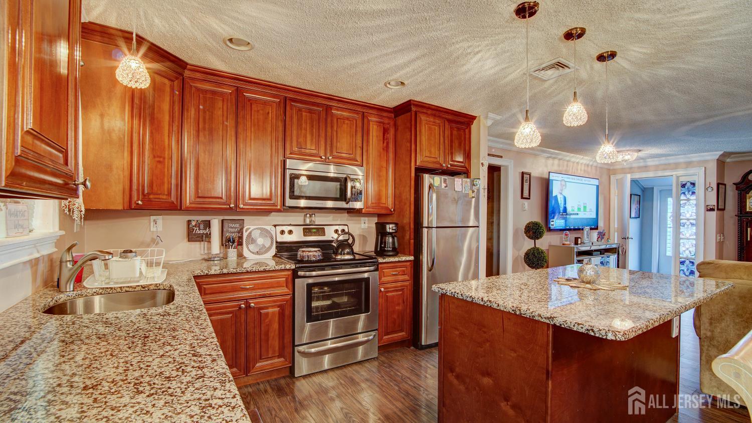 84-B Chatham Drive Monroe NJ 08831