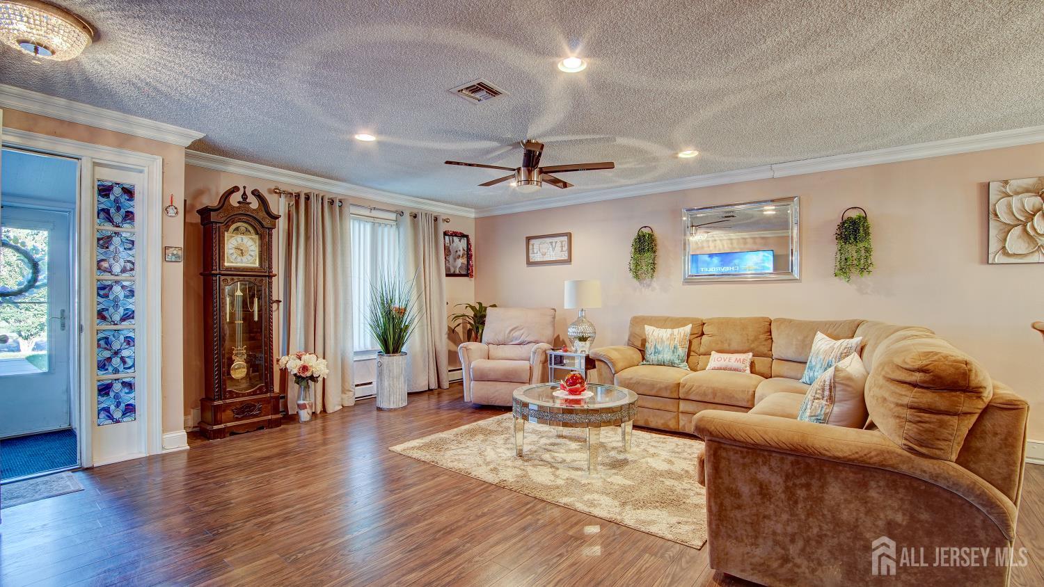 84-B Chatham Drive Monroe NJ 08831