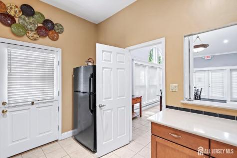 7343 Elm Court South Brunswick NJ 08852