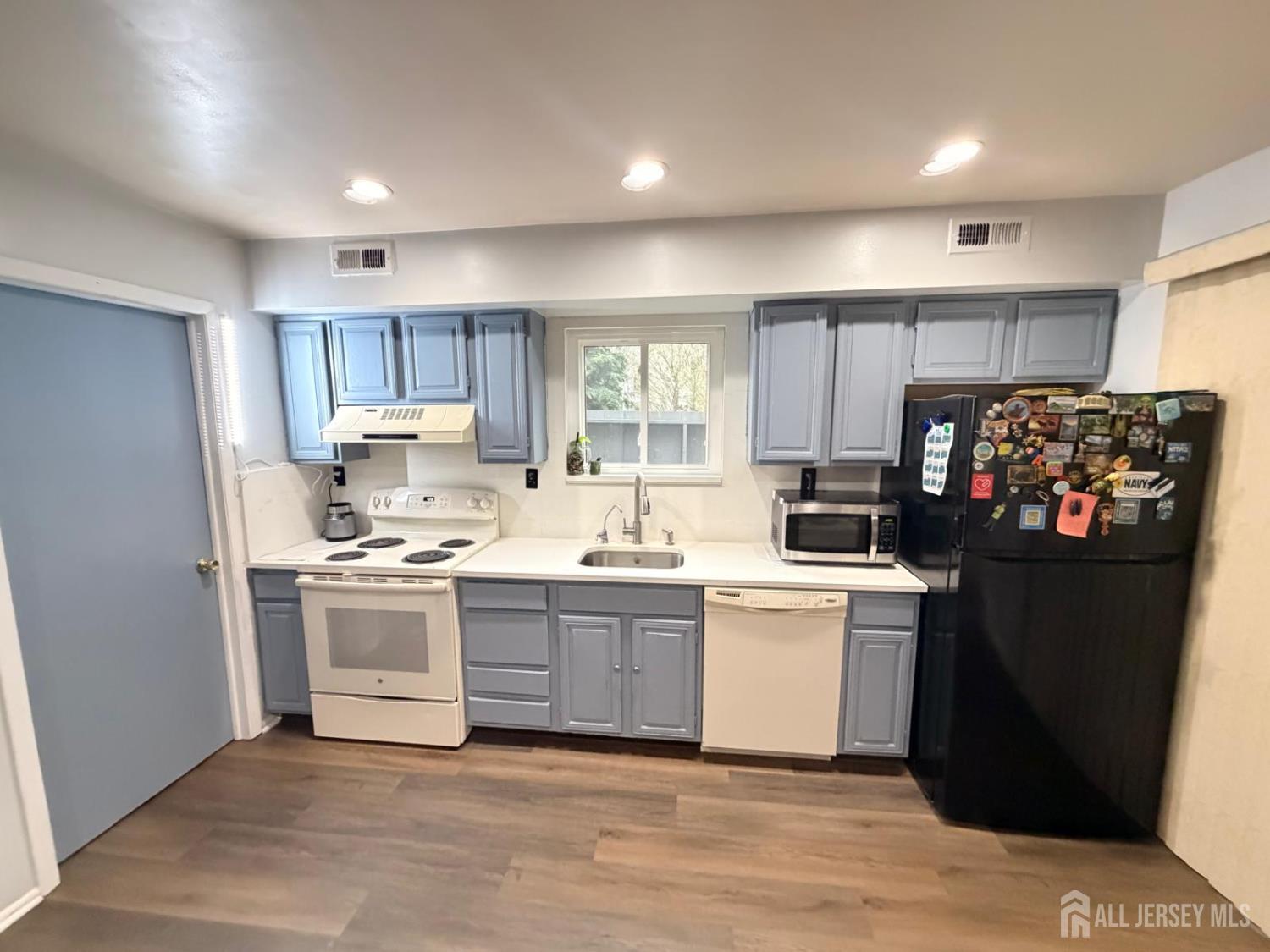 251 Gemini Drive Hillsborough NJ 08844