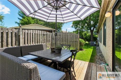 2 Park Gate Drive Edison NJ 08820