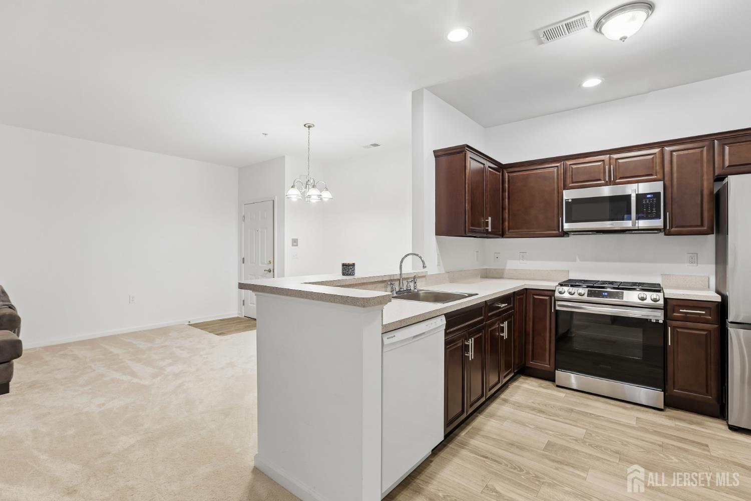 114 Sophee Lane Lakewood NJ 08701