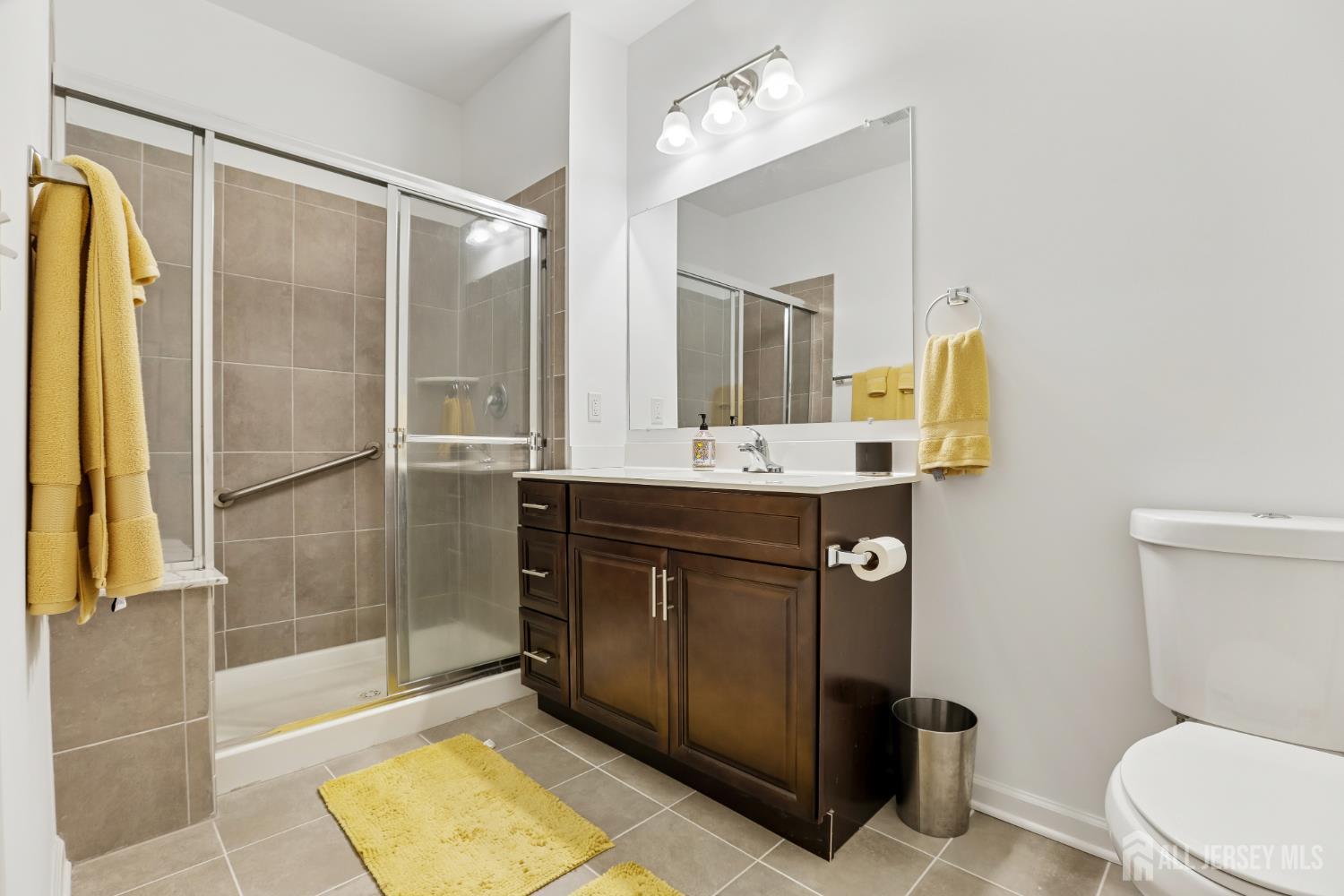 114 Sophee Lane Lakewood NJ 08701