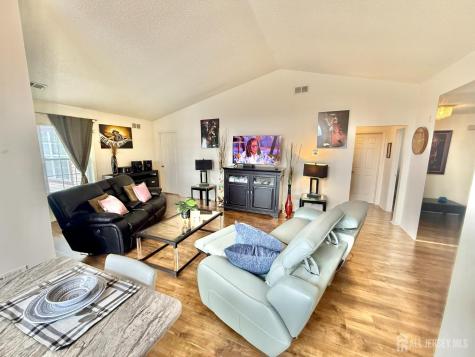 8 Ingram Drive Monroe NJ 08831