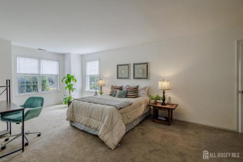 2101 Candlelight Court Helmetta NJ 08828