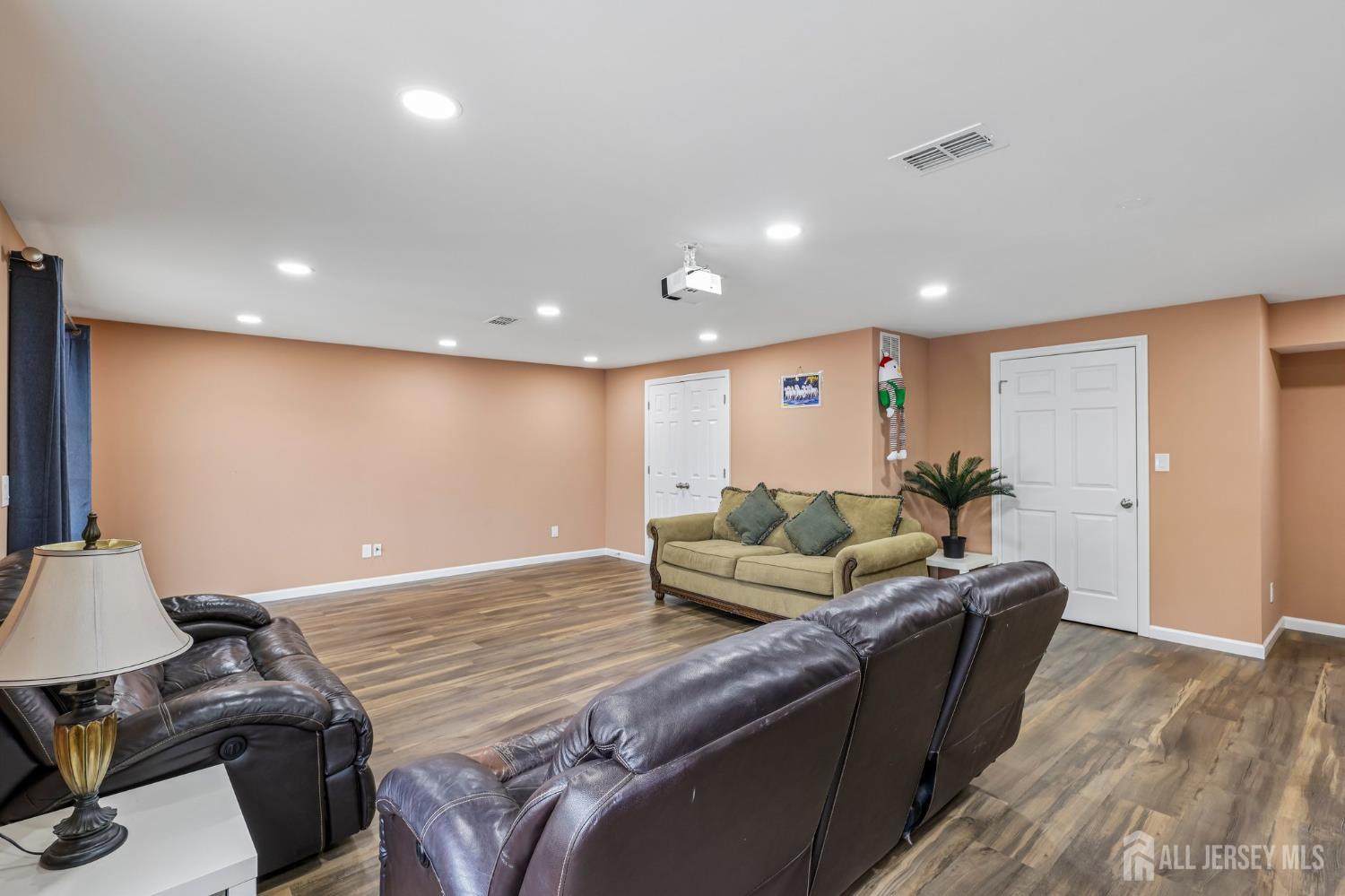406 Ellsworth Way South Brunswick NJ 08852
