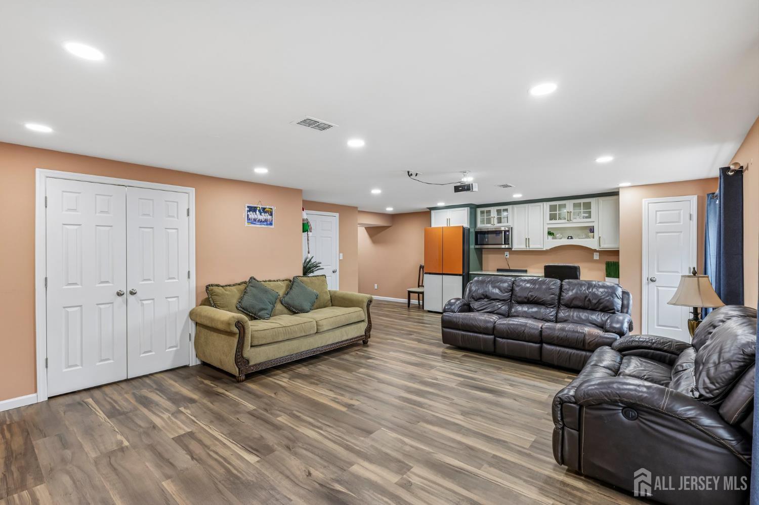 406 Ellsworth Way South Brunswick NJ 08852