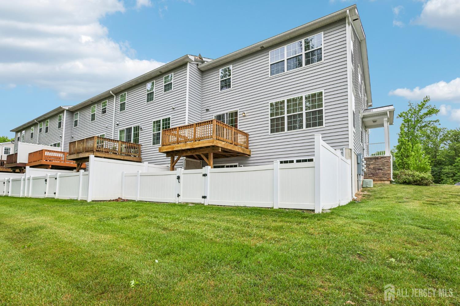 406 Ellsworth Way South Brunswick NJ 08852