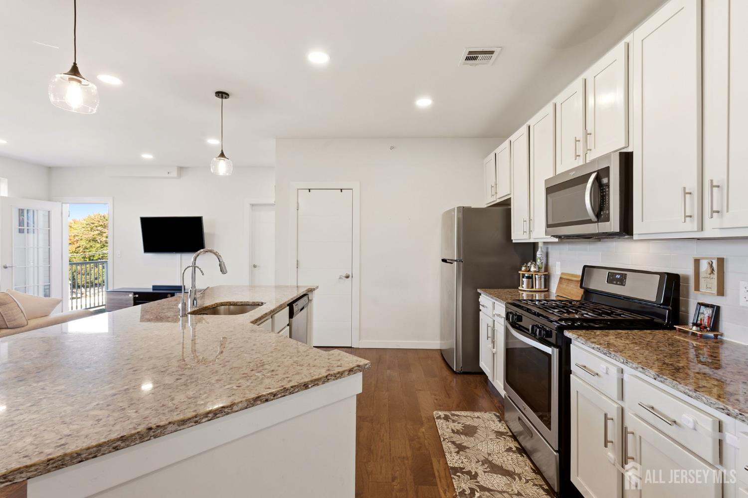 748 Lorhan Drive Piscataway NJ 08854