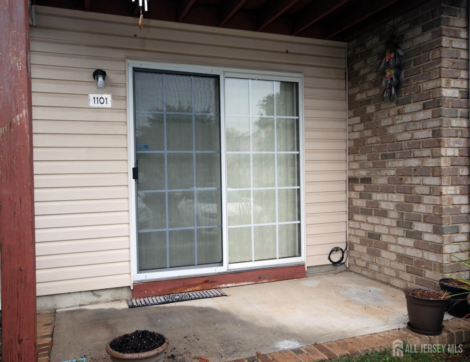 1101 Stony Brook Way North Brunswick NJ 08902