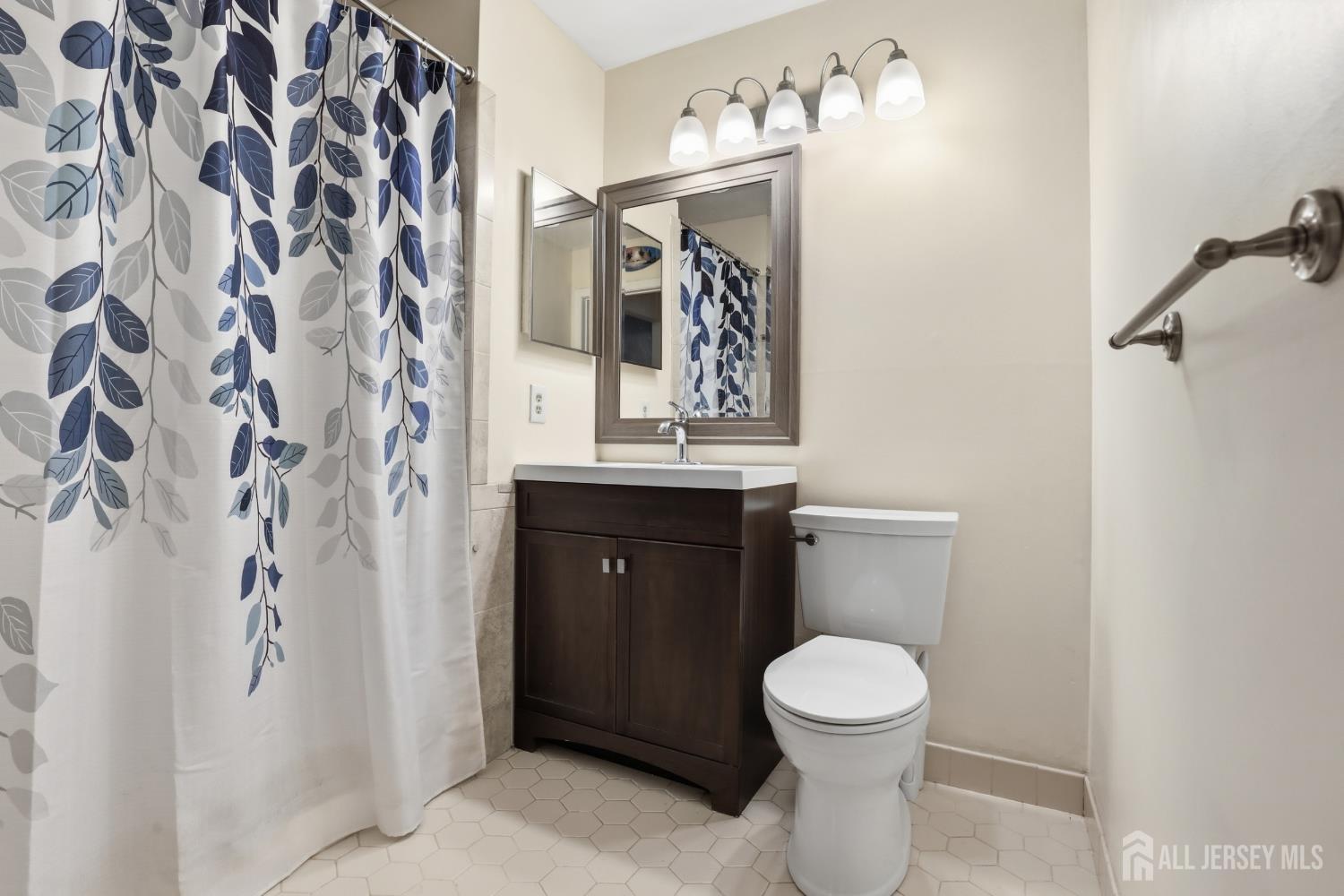 808 Breckenridge Drive Branchburg NJ 08876