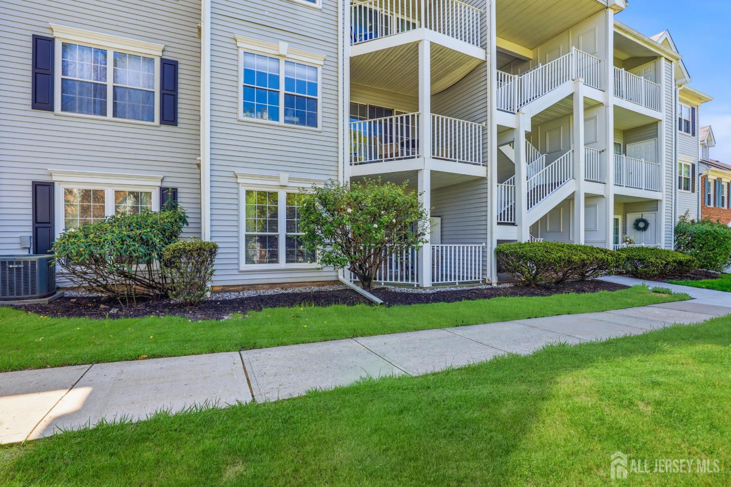 808 Breckenridge Drive Branchburg NJ 08876