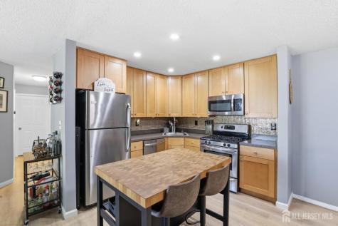808 Breckenridge Drive Branchburg NJ 08876