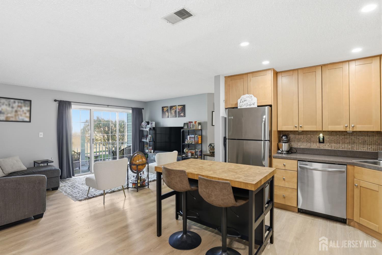 808 Breckenridge Drive Branchburg NJ 08876