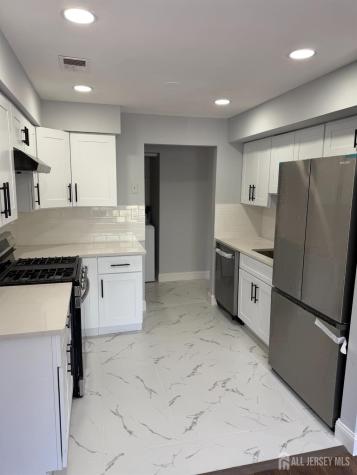 1008 Hidden Village Drive Perth Amboy NJ 08861