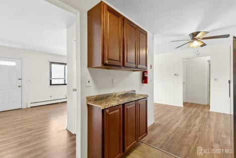 324 Cricket Lane Woodbridge Proper NJ 07095