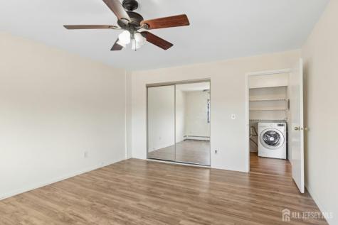 324 Cricket Lane Woodbridge Proper NJ 07095