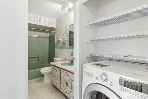 324 Cricket Lane Woodbridge Proper NJ 07095