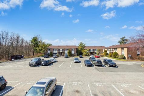 324 Cricket Lane Woodbridge Proper NJ 07095