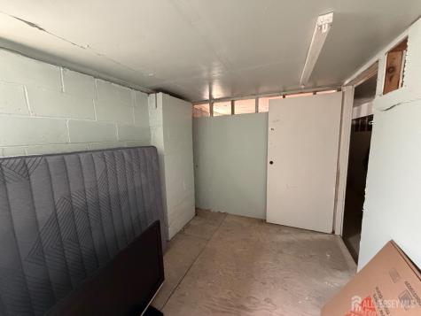 324 Cricket Lane Woodbridge Proper NJ 07095