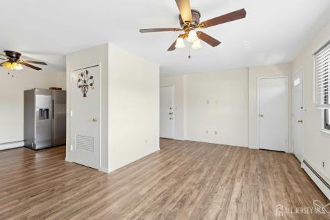 324 Cricket Lane Woodbridge Proper NJ 07095