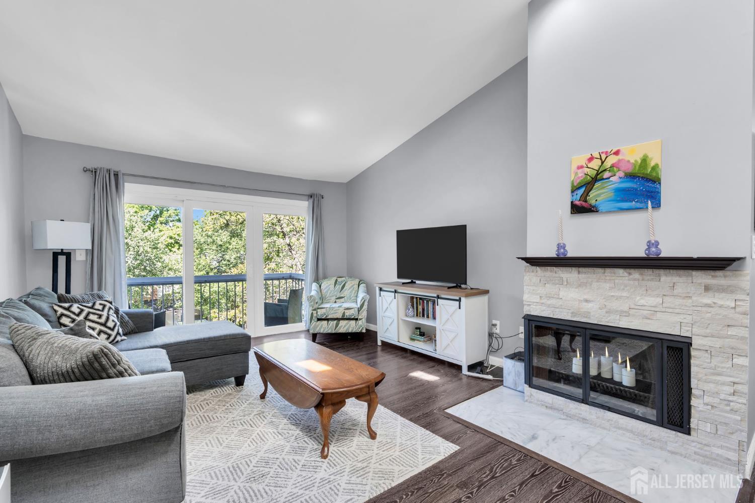 384 Mcdowell Drive East Brunswick NJ 08816