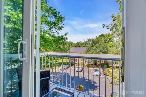 384 Mcdowell Drive East Brunswick NJ 08816