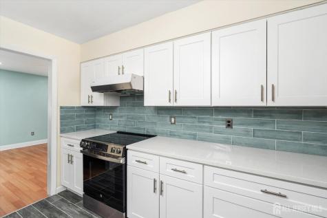 83 Tennyson Drive Plainsboro NJ 08536