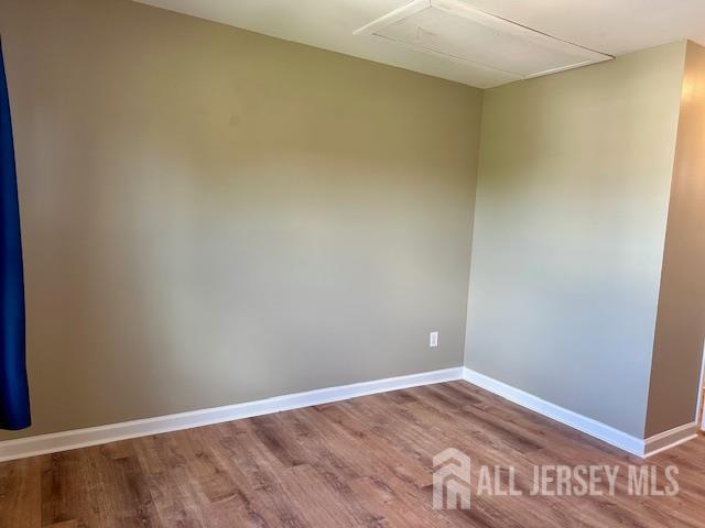 7 Heritage Square Sayreville NJ 08872