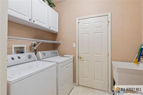 183 Blackberry Way Monroe NJ 08831