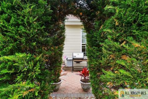 183 Blackberry Way Monroe NJ 08831