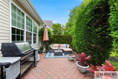 183 Blackberry Way Monroe NJ 08831