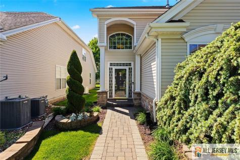 183 Blackberry Way Monroe NJ 08831