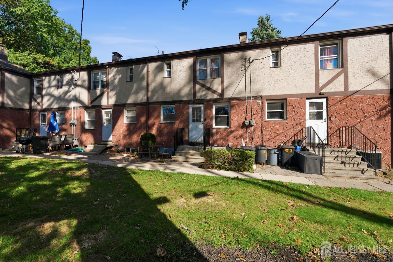 263 Newman Street Metuchen NJ 08840