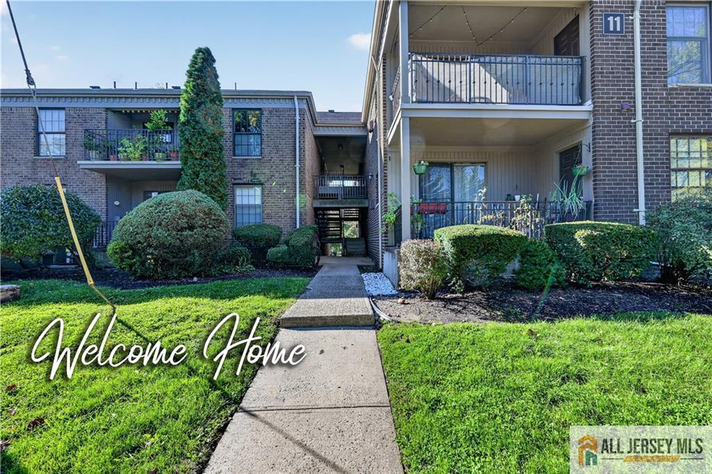 323 Gills Lane Iselin NJ 08830