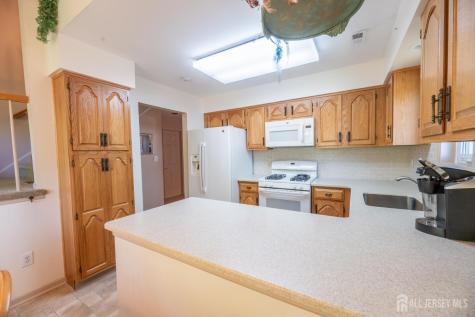 21 Rutland Lane Monroe NJ 08831