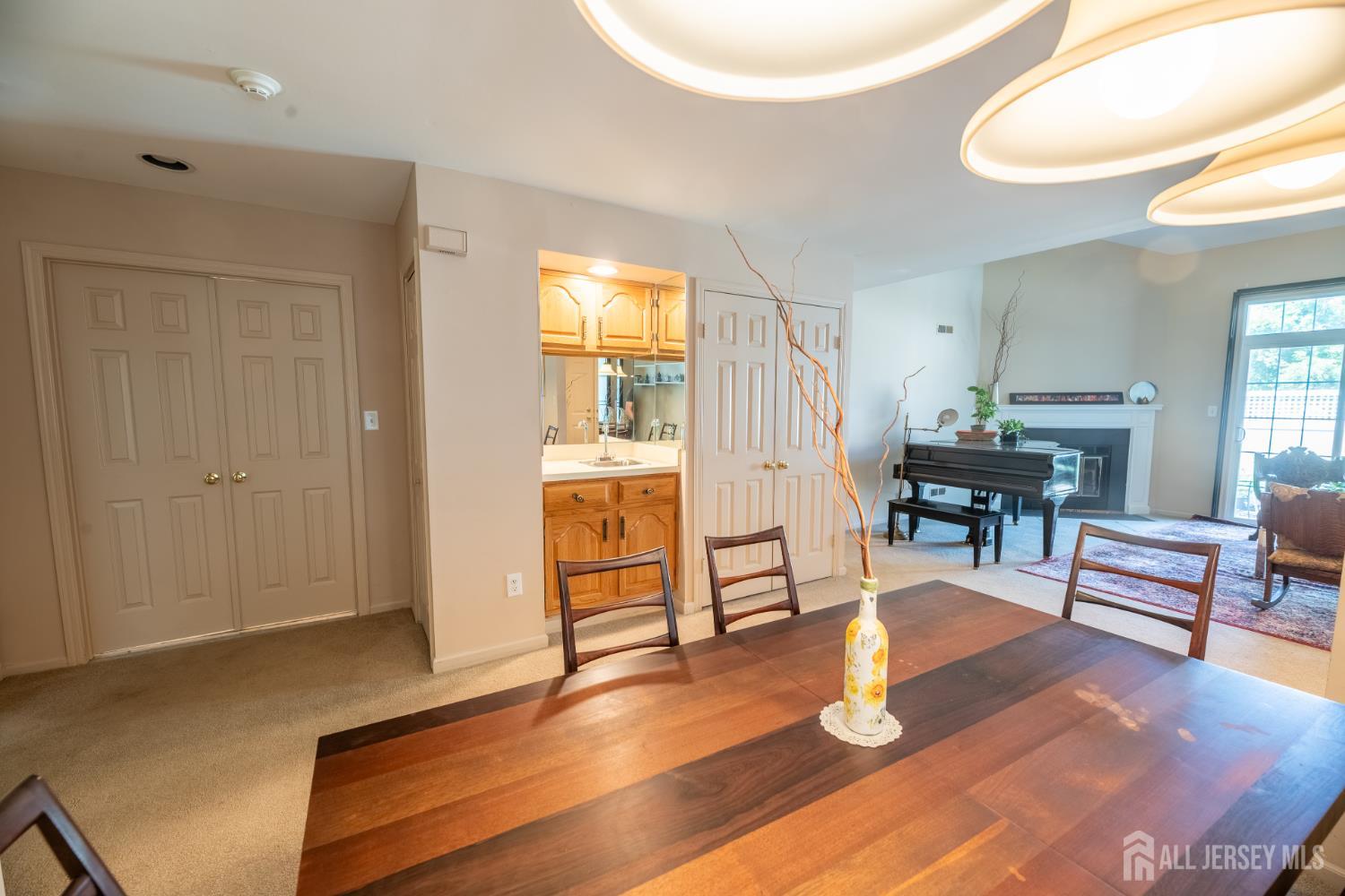 21 Rutland Lane Monroe NJ 08831