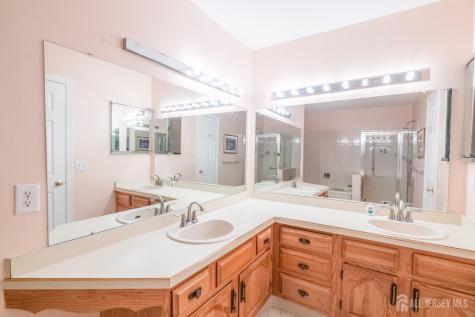 21 Rutland Lane Monroe NJ 08831