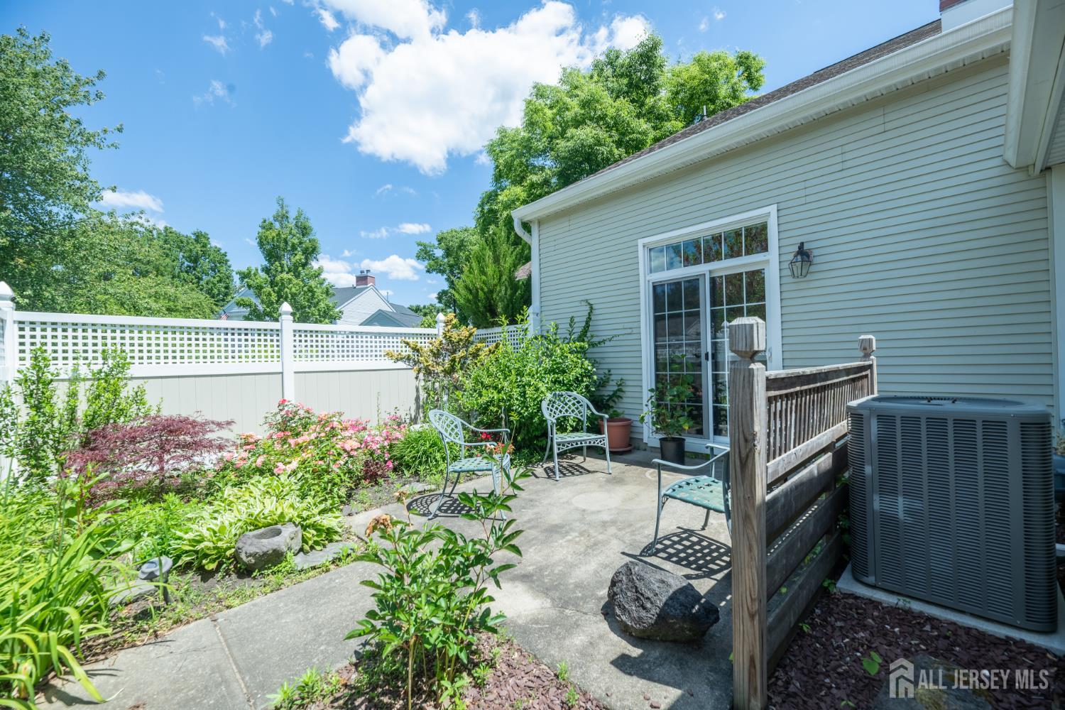 21 Rutland Lane Monroe NJ 08831