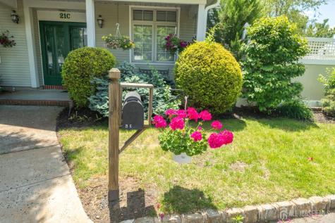21 Rutland Lane Monroe NJ 08831