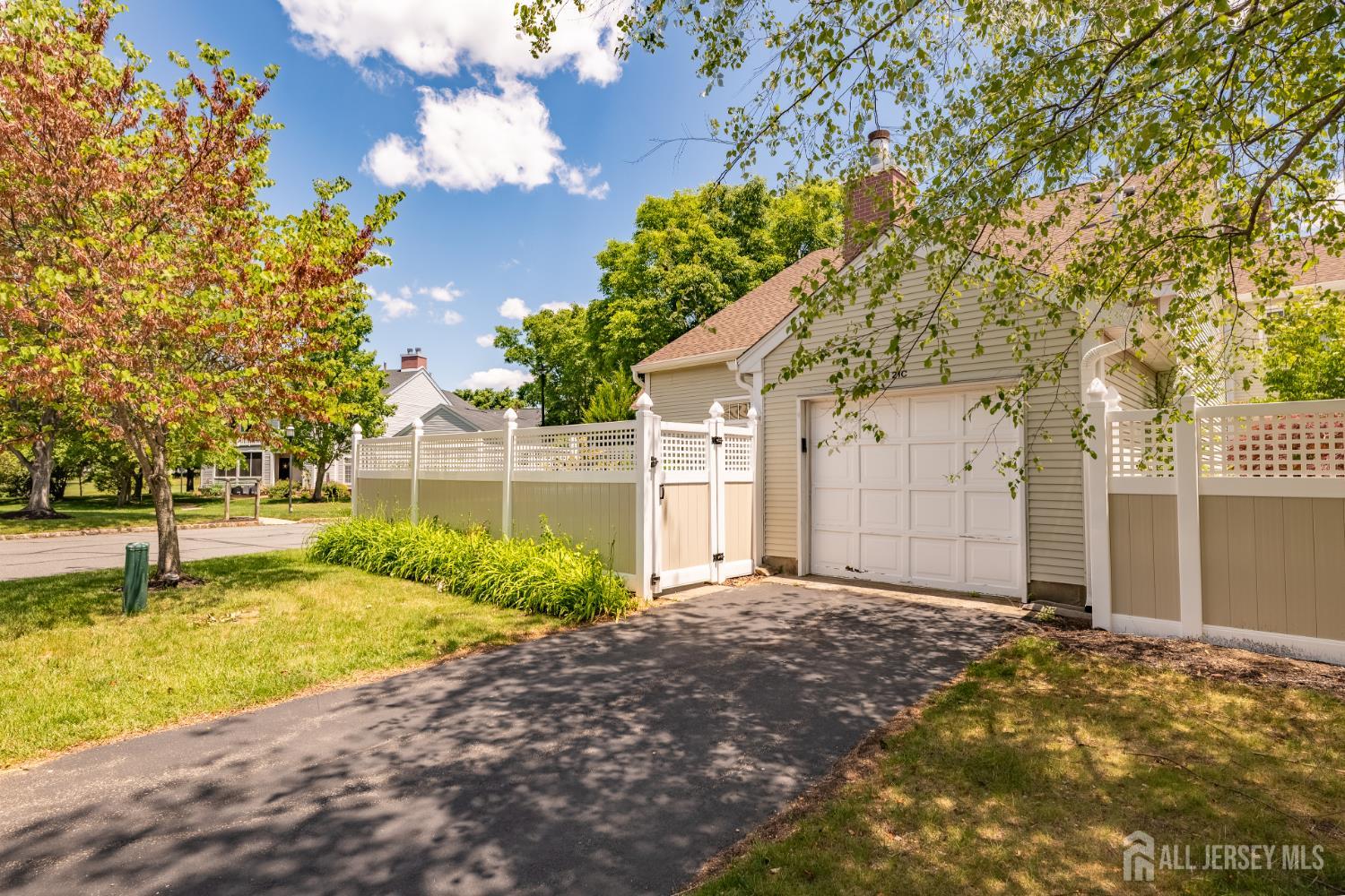 21 Rutland Lane Monroe NJ 08831