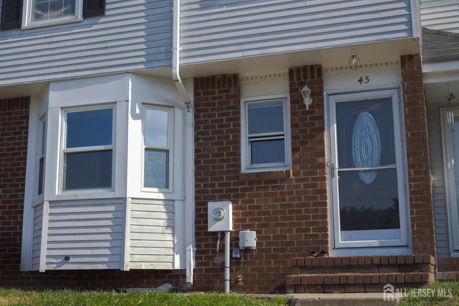 45 Astor Court Sayreville NJ 08872