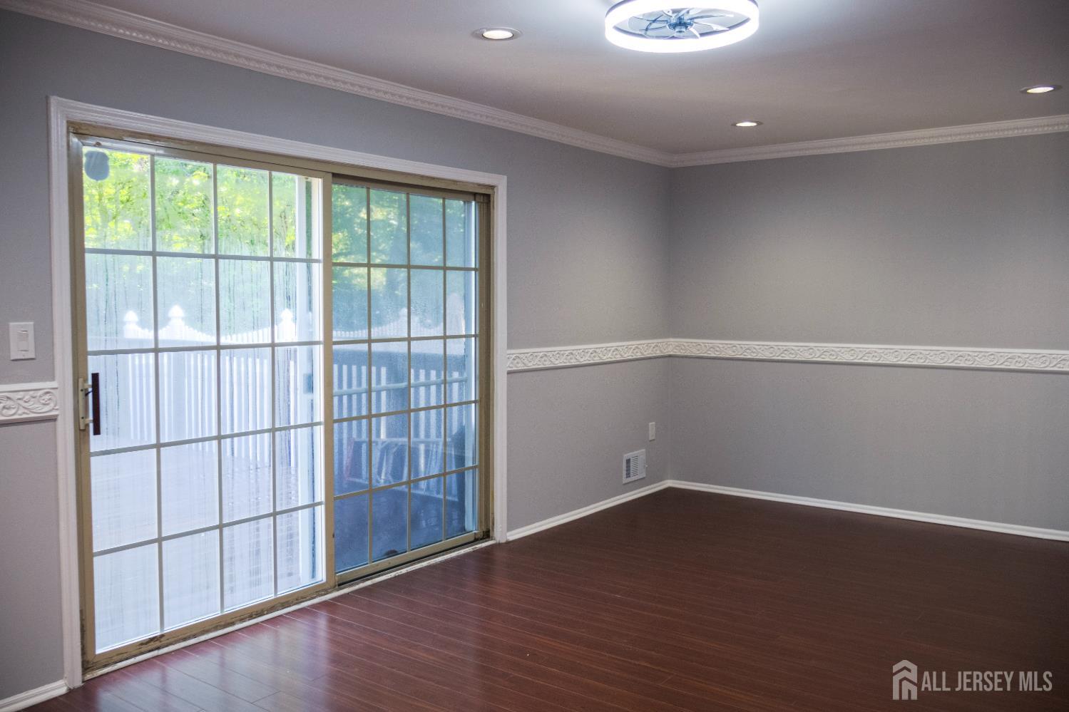 45 Astor Court Sayreville NJ 08872