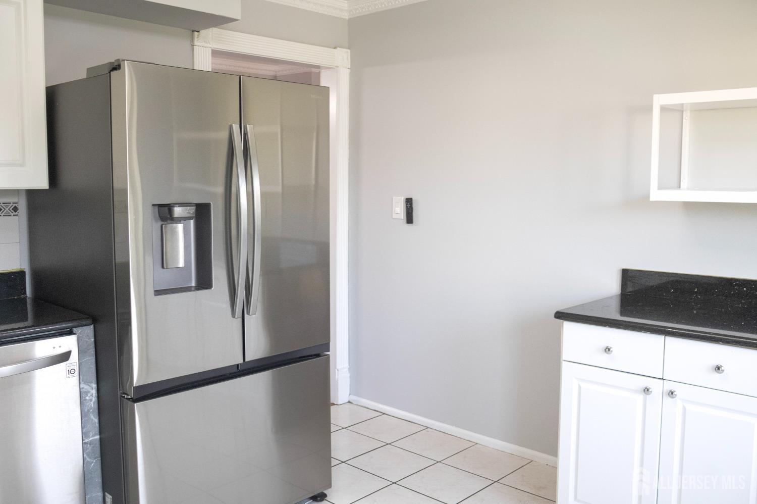 45 Astor Court Sayreville NJ 08872