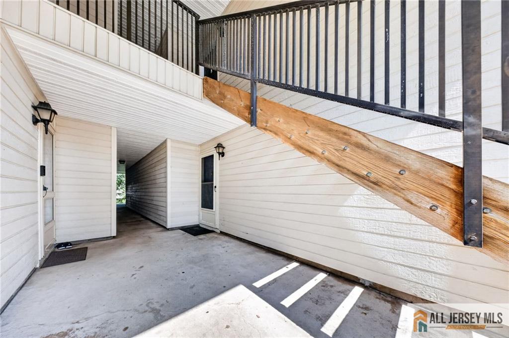 60 Taylor Drive Franklin NJ 08823