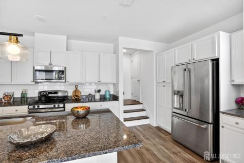 728 Station Road Dunellen NJ 08812