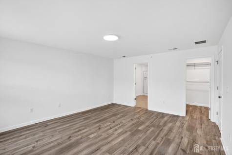 728 Station Road Dunellen NJ 08812