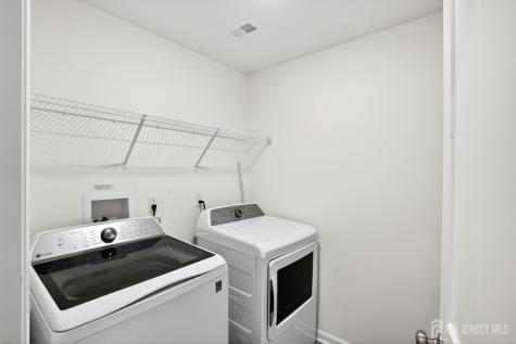 728 Station Road Dunellen NJ 08812
