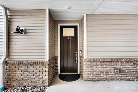 728 Station Road Dunellen NJ 08812